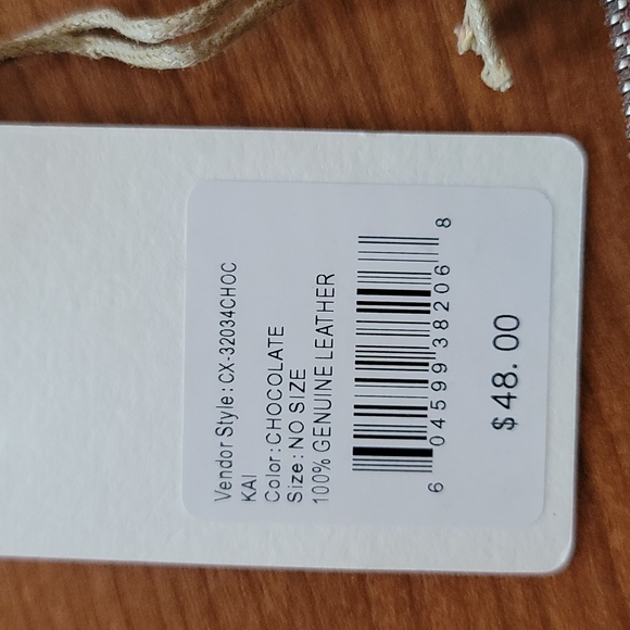 HOBO Kai Leather Card Holder - Picture 8 of 11